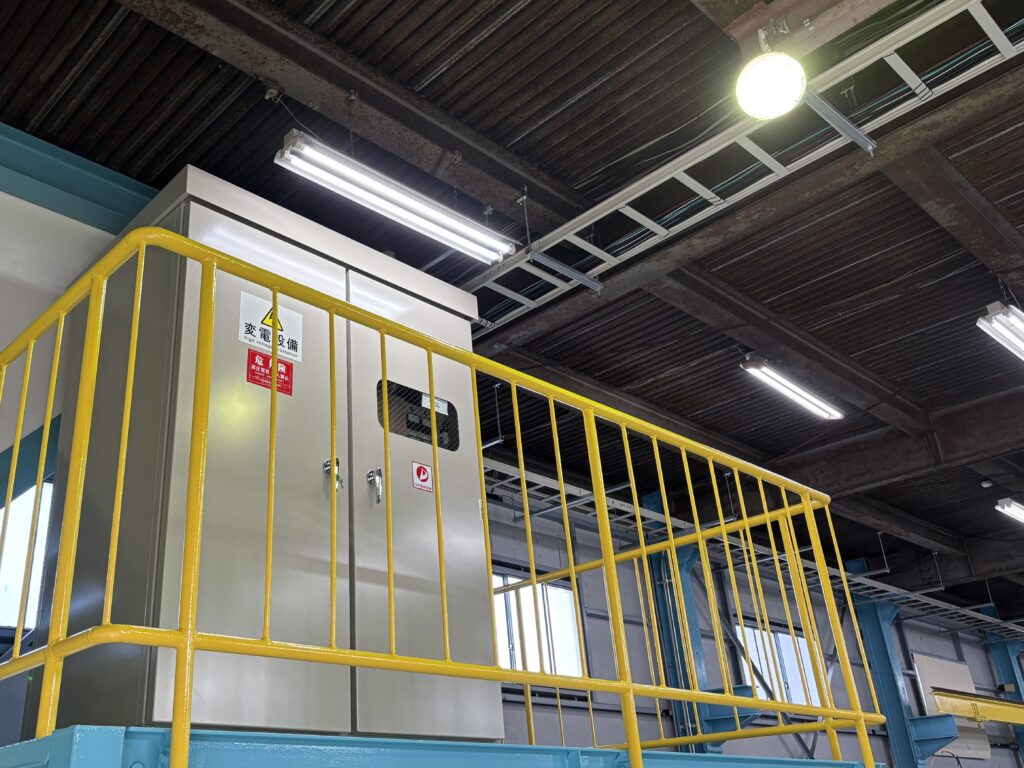 キュービクル据付工事を行いました。